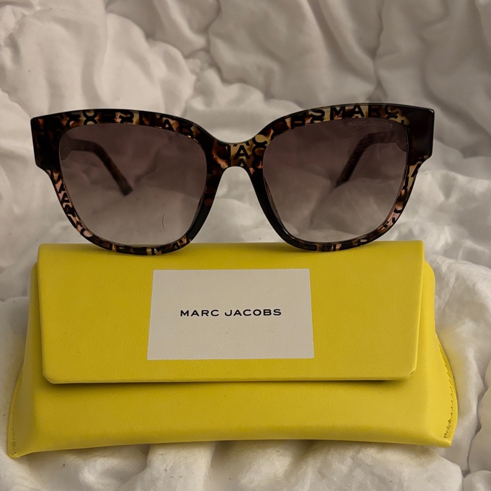 Marc Jacobs Brown Patterned Sunglasses